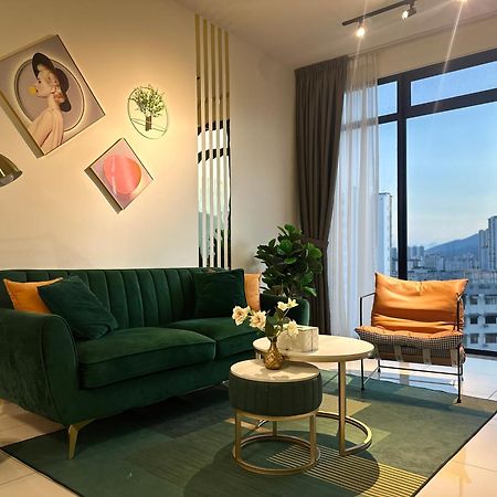 New 2Br Georgetown Warm And Lovely Homestay 10Pax-无敌美景两房民宿 Beacon Executive Suite מראה חיצוני תמונה