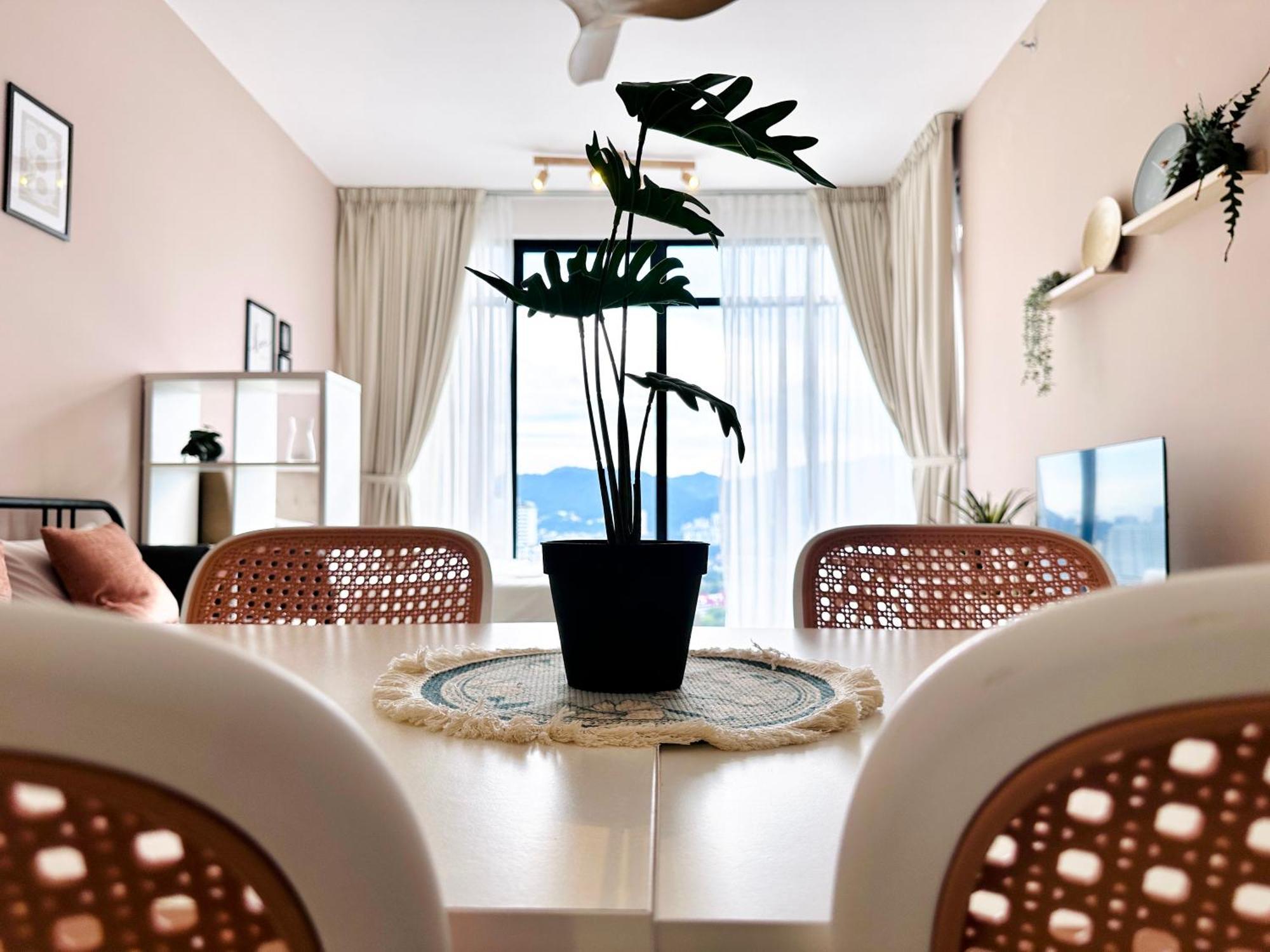 New 2Br Georgetown Warm And Lovely Homestay 10Pax-无敌美景两房民宿 Beacon Executive Suite מראה חיצוני תמונה