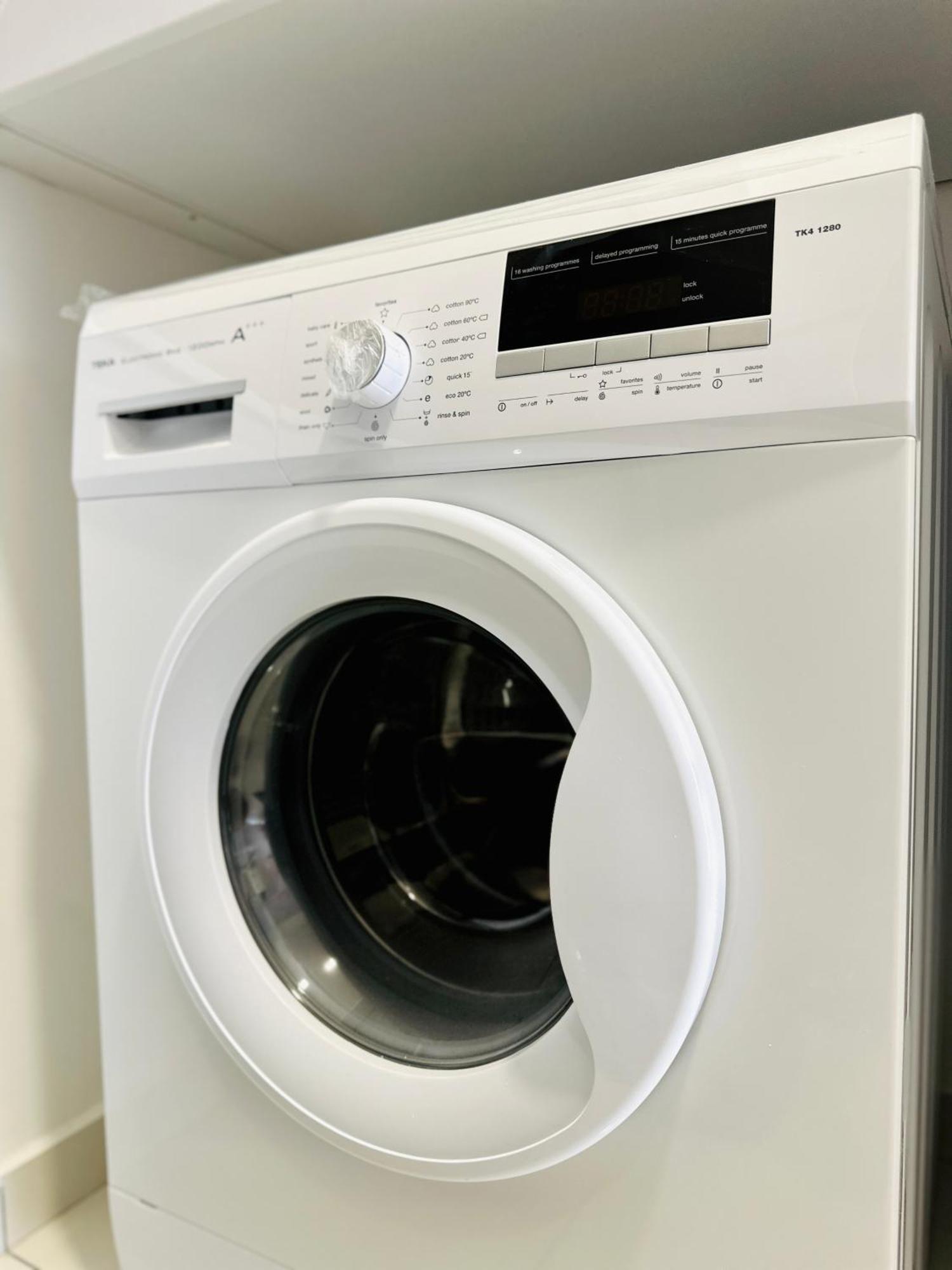New 2Br Georgetown Warm And Lovely Homestay 10Pax-无敌美景两房民宿 Beacon Executive Suite מראה חיצוני תמונה