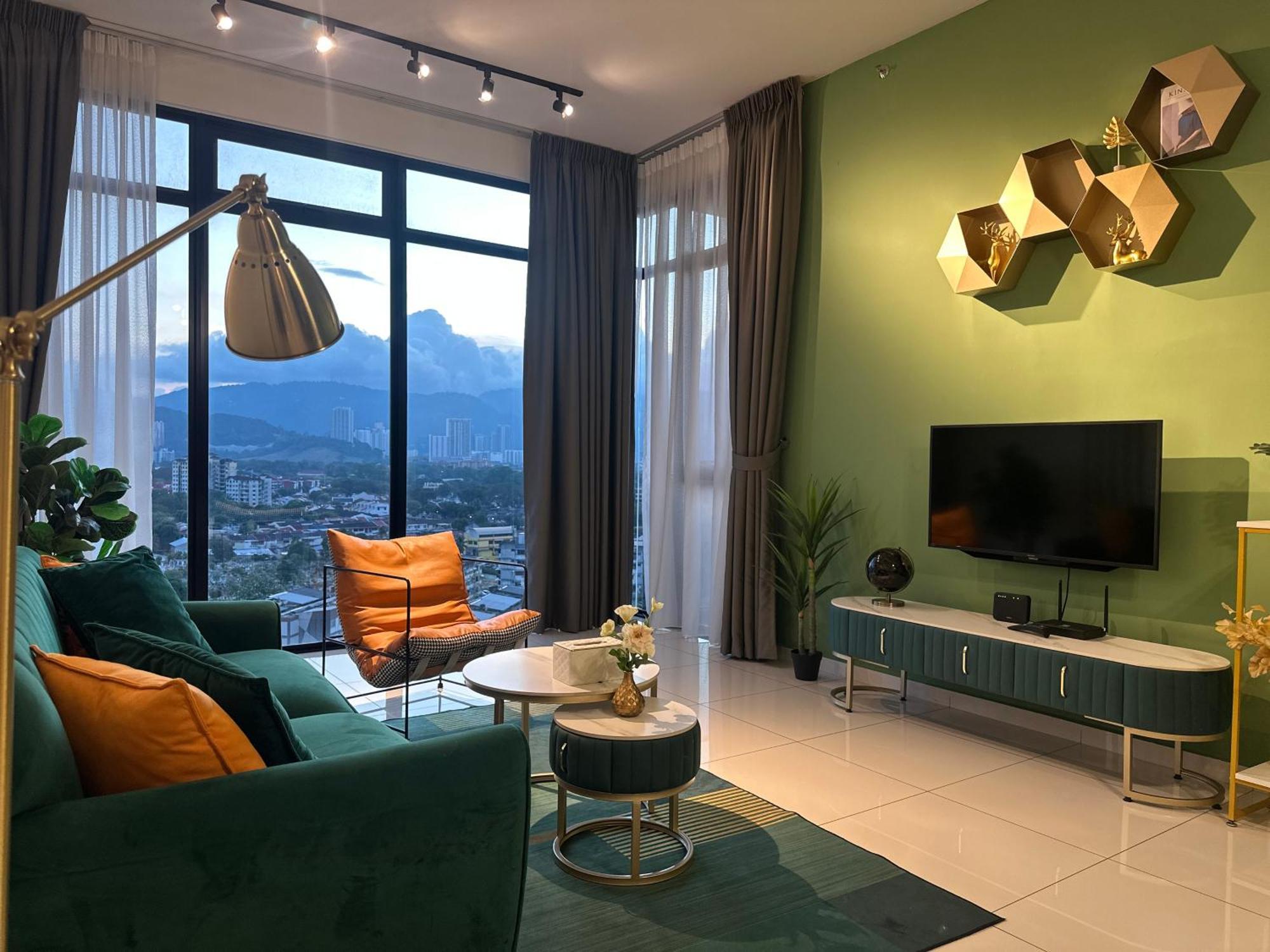 New 2Br Georgetown Warm And Lovely Homestay 10Pax-无敌美景两房民宿 Beacon Executive Suite מראה חיצוני תמונה