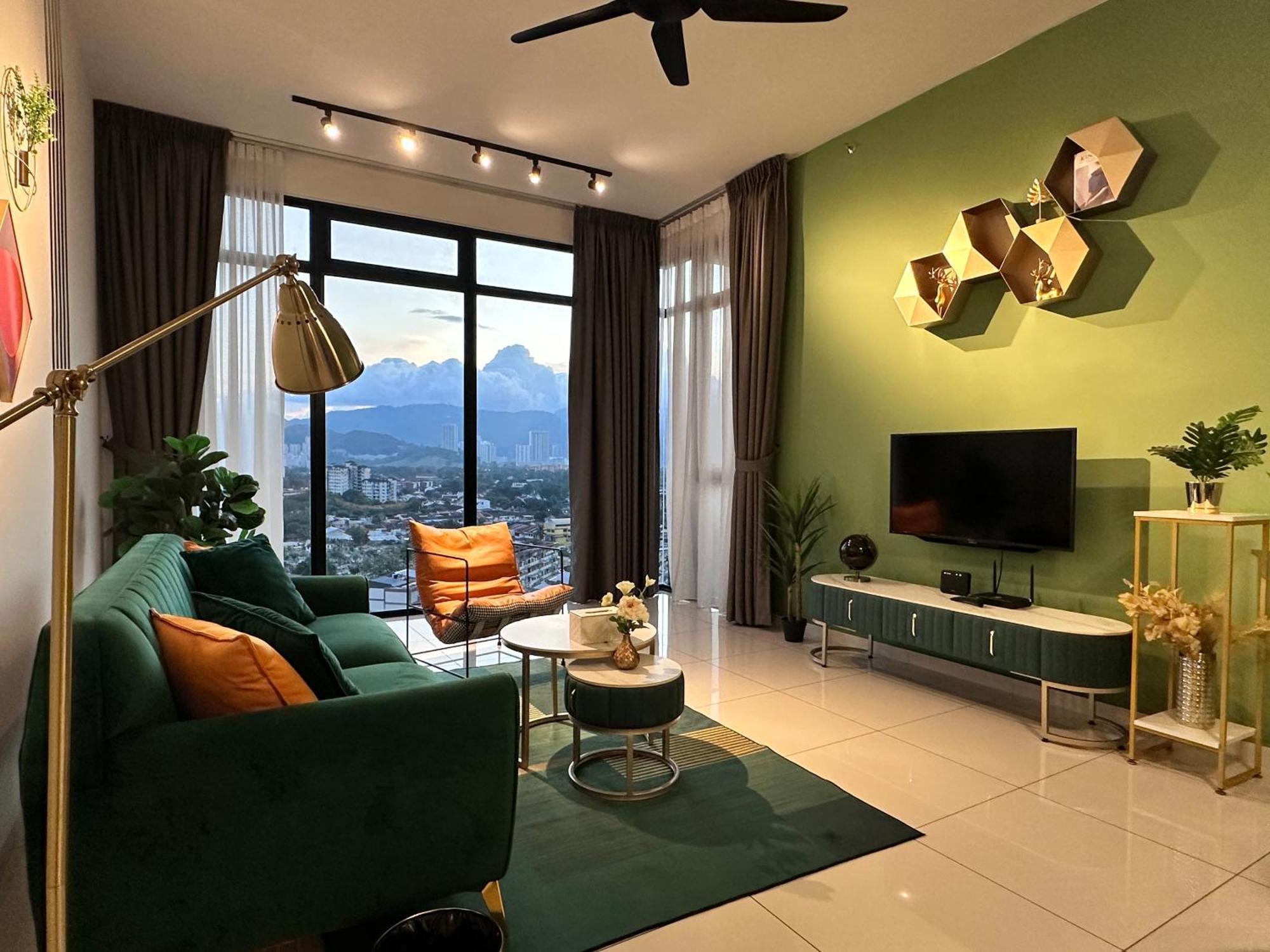 New 2Br Georgetown Warm And Lovely Homestay 10Pax-无敌美景两房民宿 Beacon Executive Suite מראה חיצוני תמונה